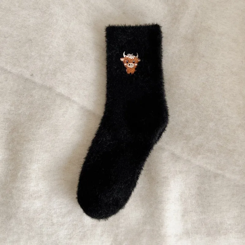 Women's fleece-lined thickened warm mid-calf socks in autumn winter colours black white khaki light coffee dark coffee