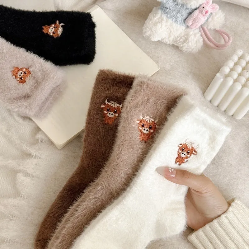 Women's fleece-lined thickened warm mid-calf socks in autumn winter colours black white khaki light coffee dark coffee