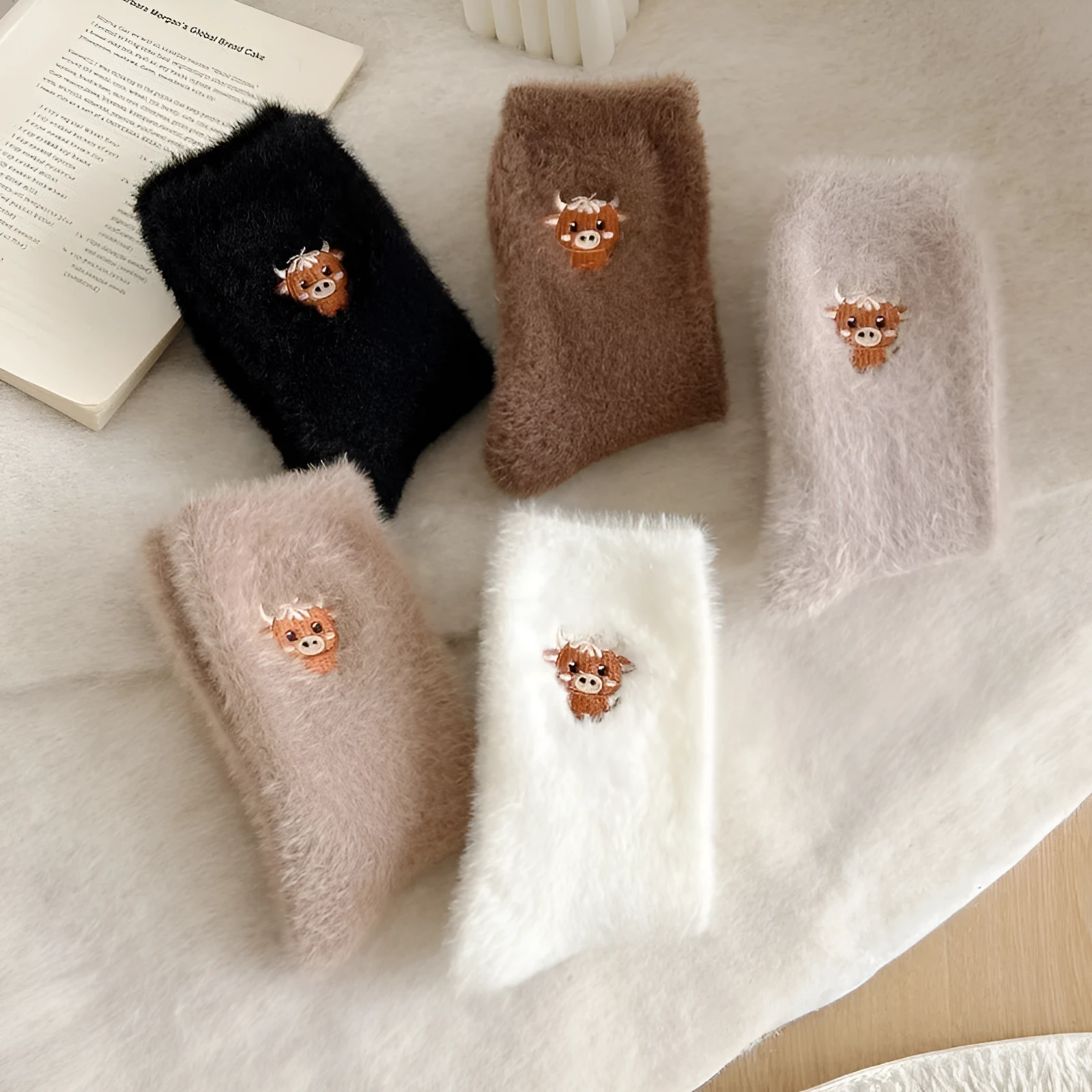 Women's fleece-lined thickened warm mid-calf socks in autumn winter colours black white khaki light coffee dark coffee