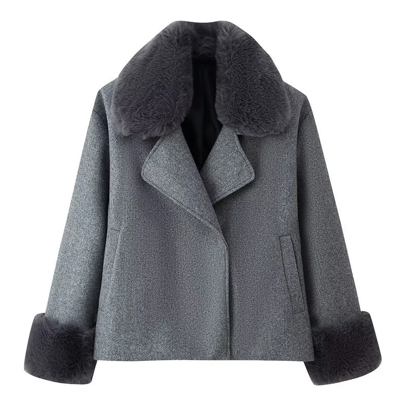 Women's short wool coat with imitation fur collar, gray, regular fit, extended length, on a model