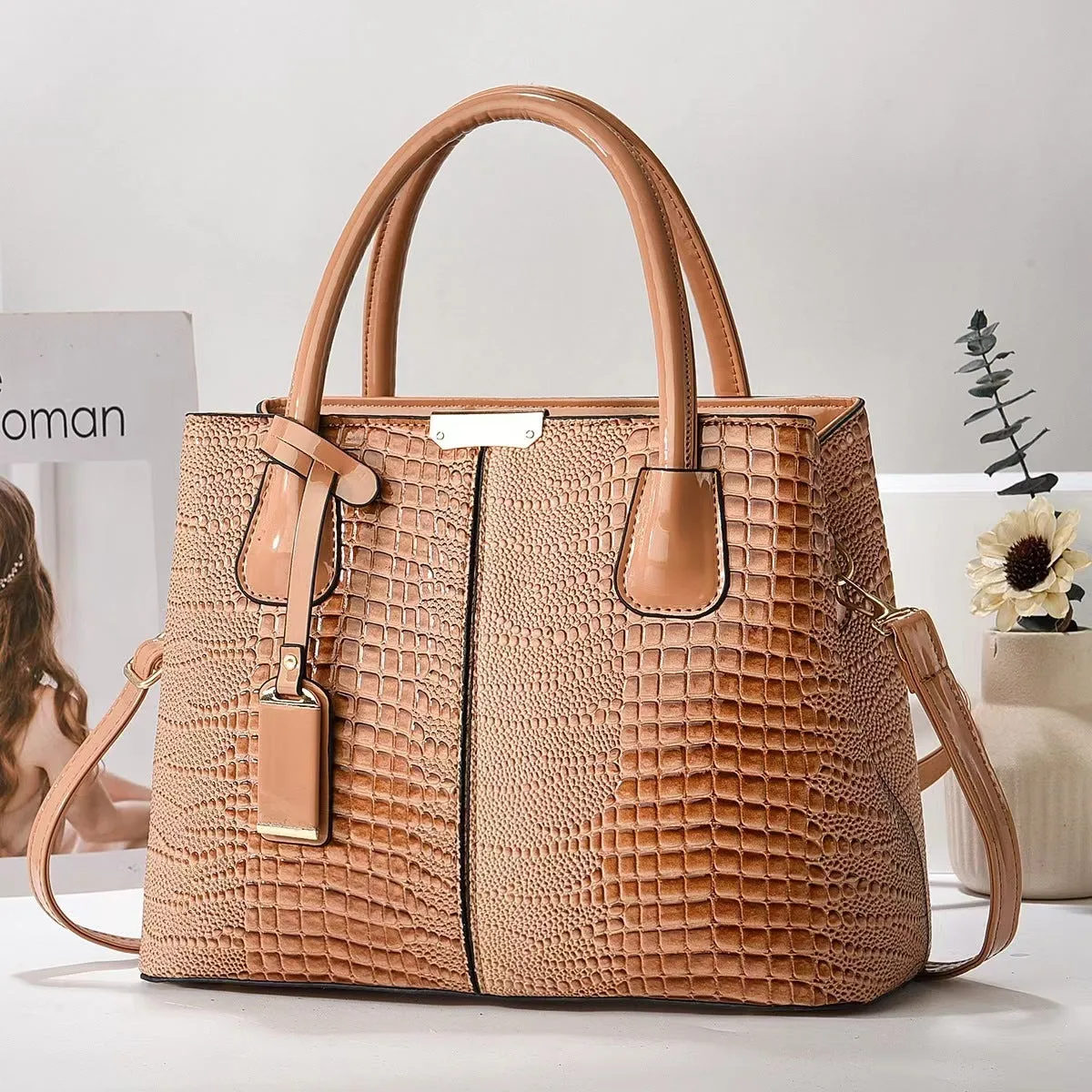 Women's large-capacity soft PU leather handbag in horizontal square shape, available in multiple colours, lightweight 540g
