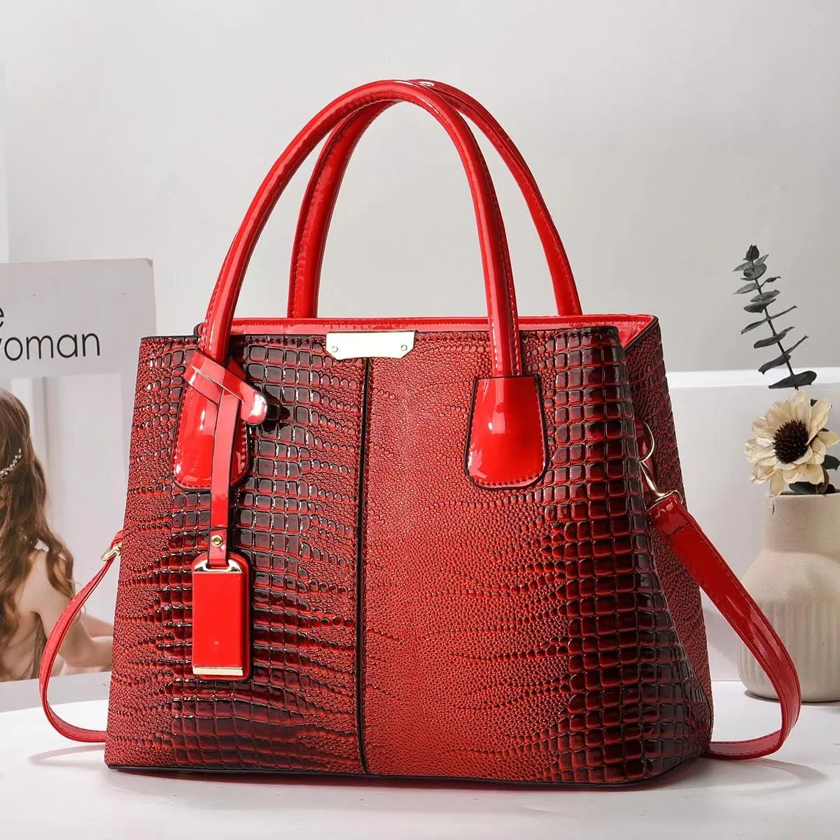 Women's large-capacity soft PU leather handbag in horizontal square shape, available in multiple colours, lightweight 540g