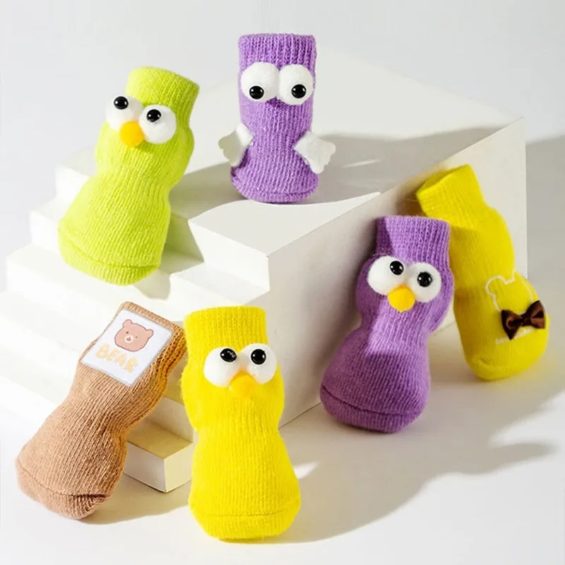 Dog all-season universal socks with cute big eyes and anti-slip particles on the bottom, in green colour