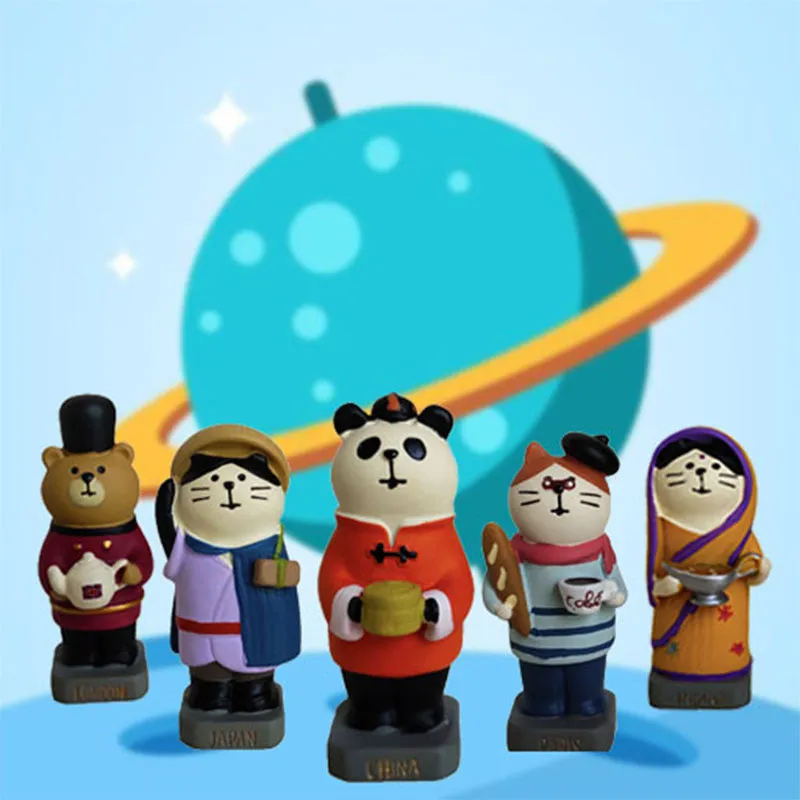 Cartoon cat Statue of Liberty resin statue holding a world globe, Carp Cat and Earth Instrument Cat styles.