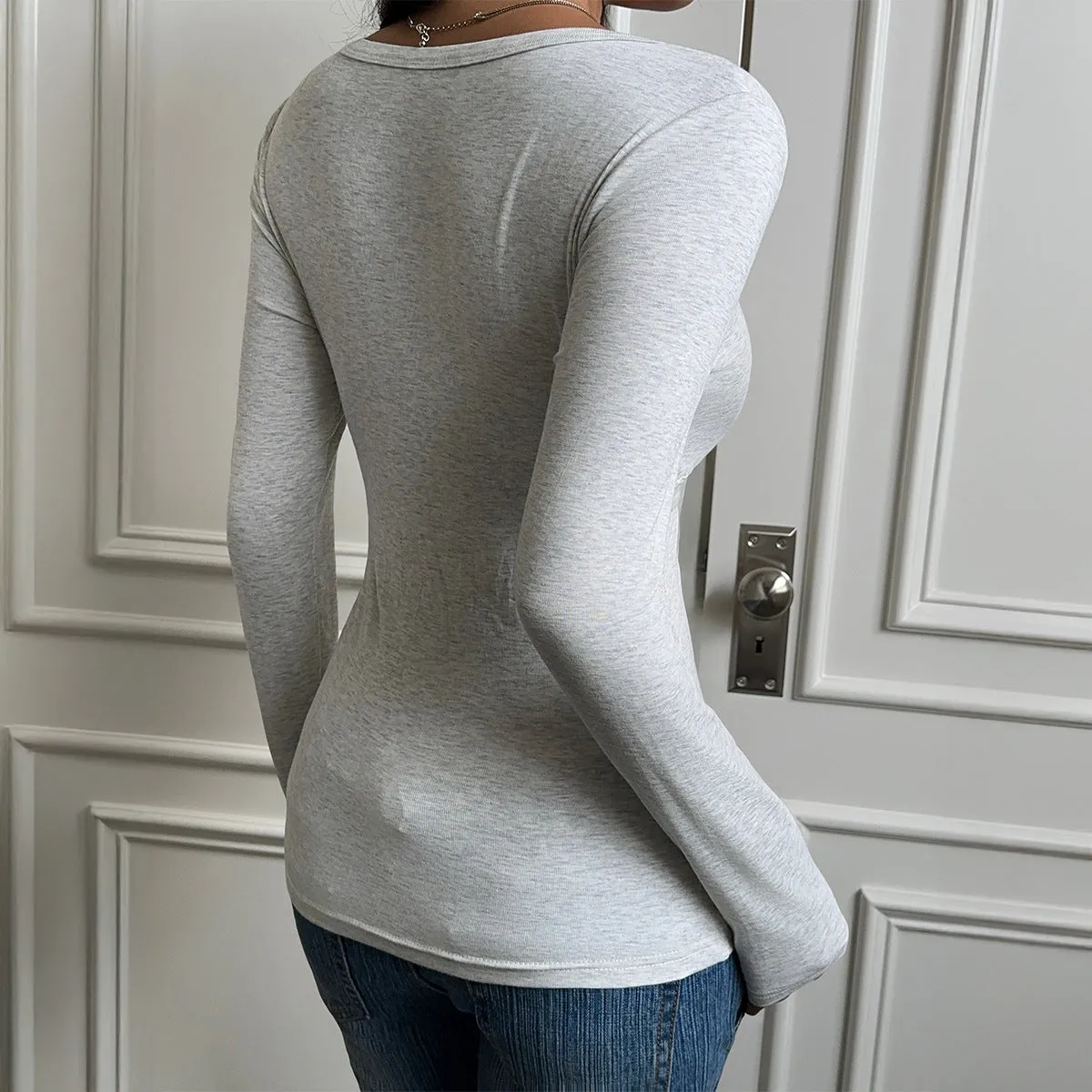 Women's slim fit long sleeve base layer t-shirt in gray sweater knit fabric