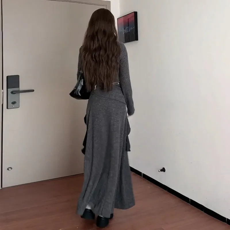 Lady's gray polyester knit long dress set with neck-hanging top and half-length skirt, preppy patchwork style