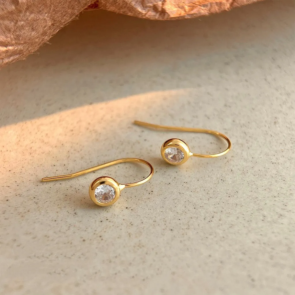 Round zircon earrings for women, minimalist light luxury style, geometric shape
