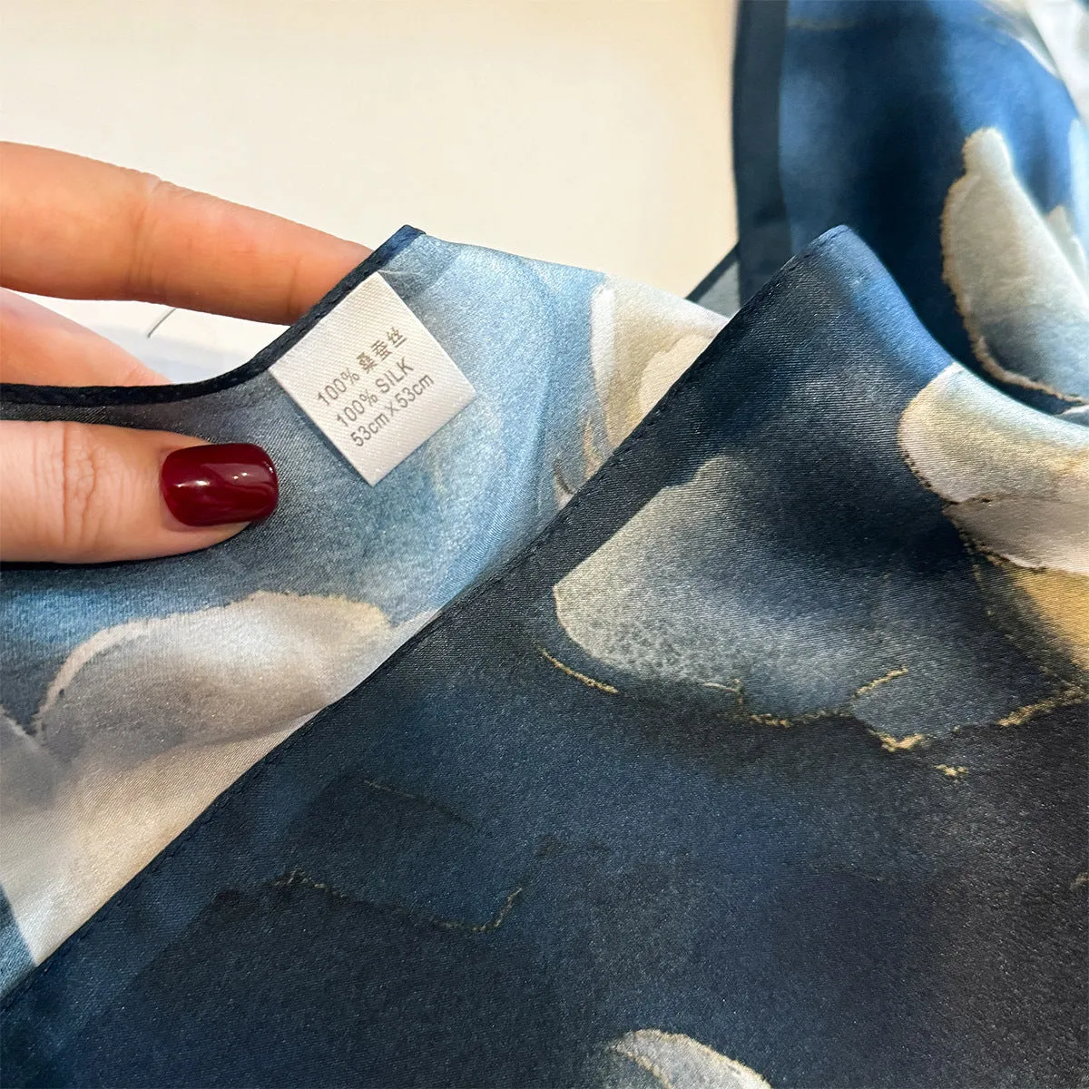 Blue tie-dye mulberry silk square scarf 53x53cm women's Korean-style winter accessory
