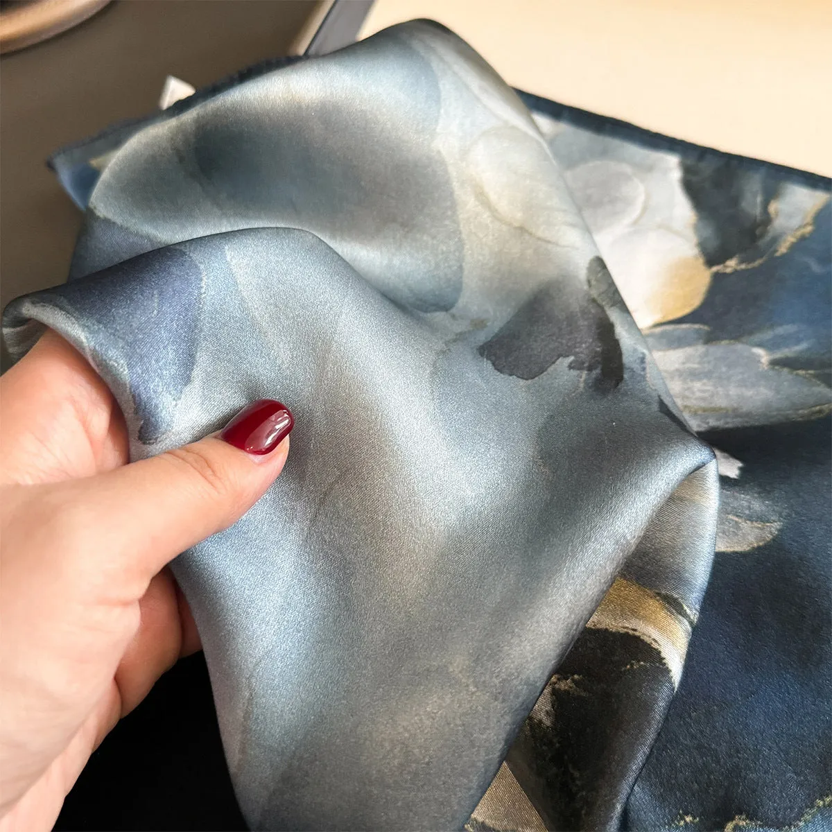 Blue tie-dye mulberry silk square scarf 53x53cm women's Korean-style winter accessory