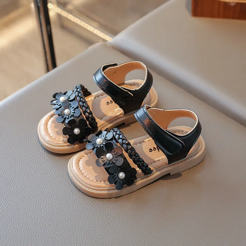 Girls soft bottom sandals with Velcro fastening and artificial leather upper in solid colours