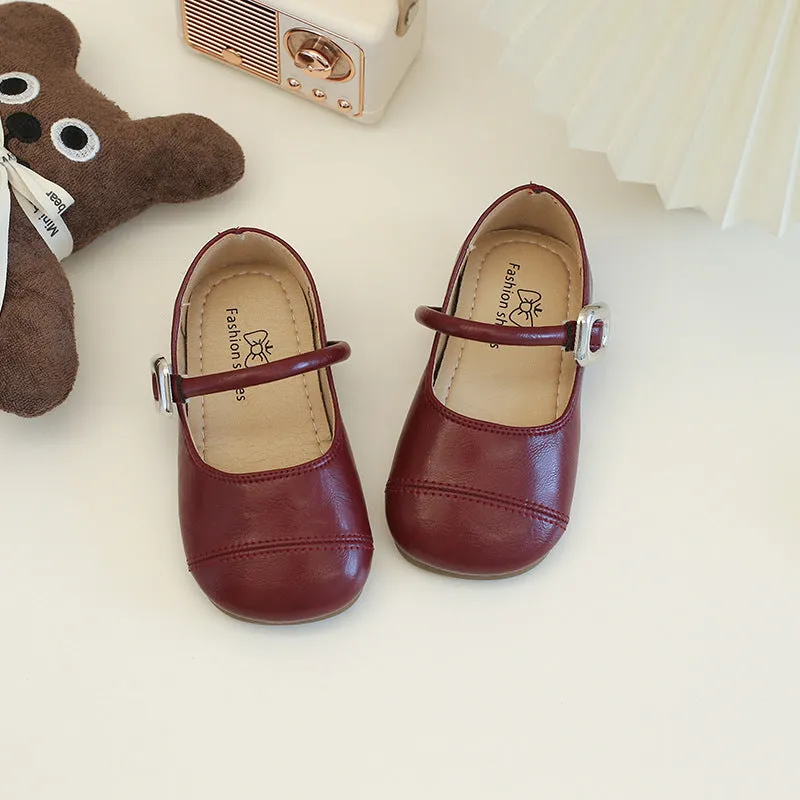 Girls PU leather Mary Jane shoes in solid beige colour with single strap, size 35, side view