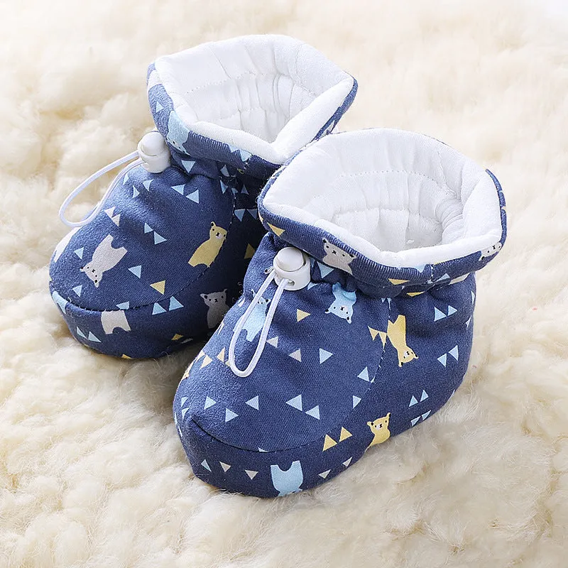 Soft cotton baby foot protector with cartoon pattern in yellow deer design, inner length 11.5cm