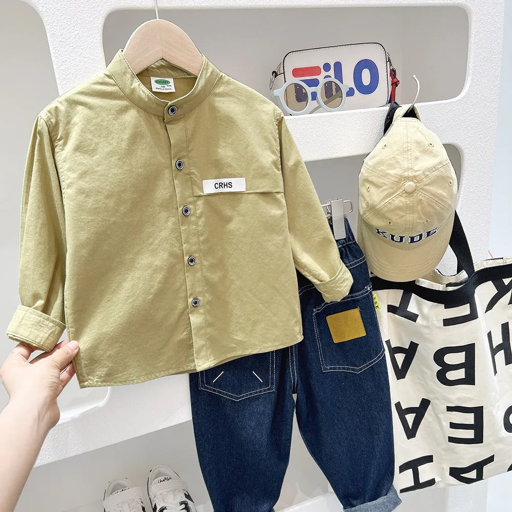 Boys casual solid colour long-sleeved cotton shirt in green, side view