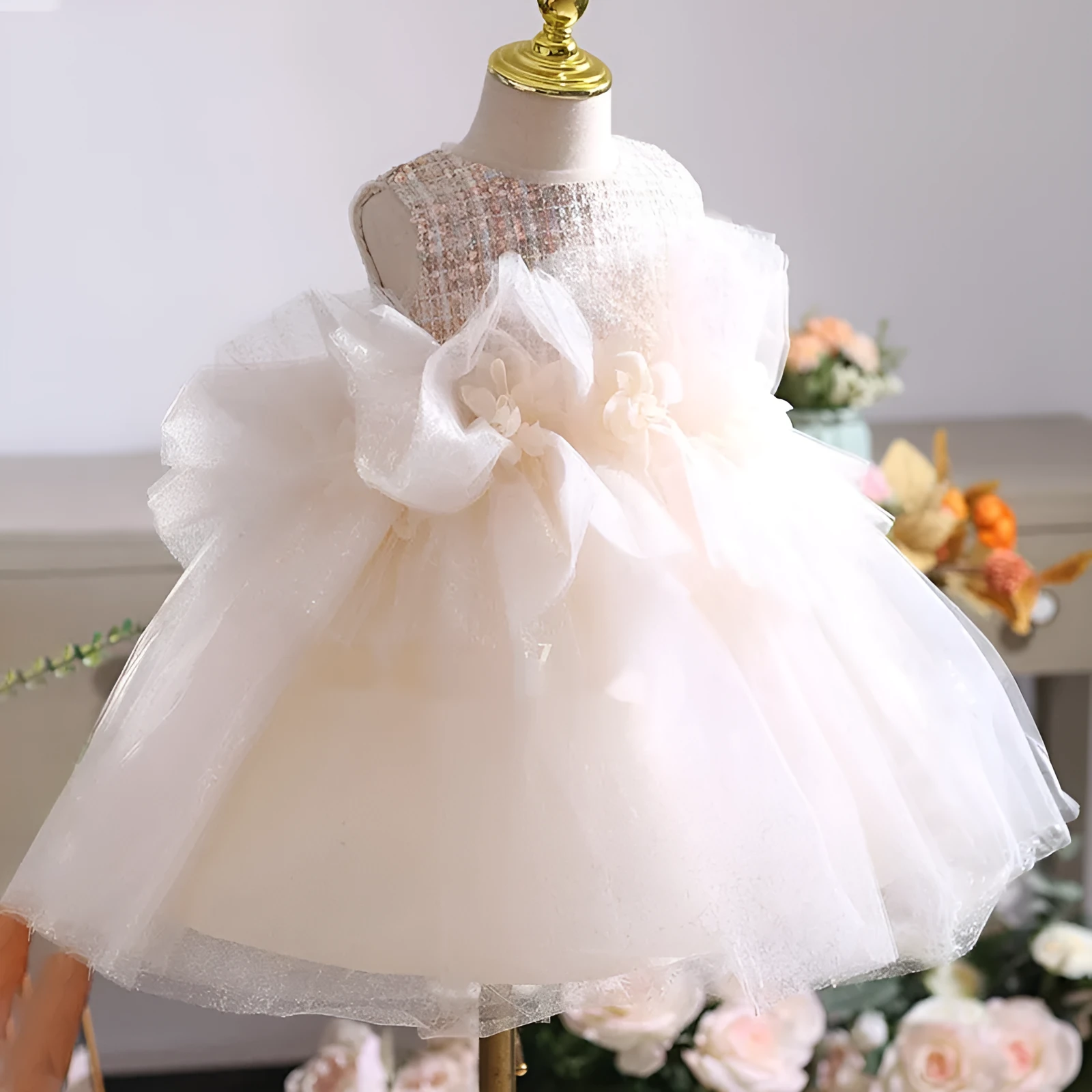 Girls birthday princess dress in linen fabric, cute style, picture colour, for heights 80cm to 160cm