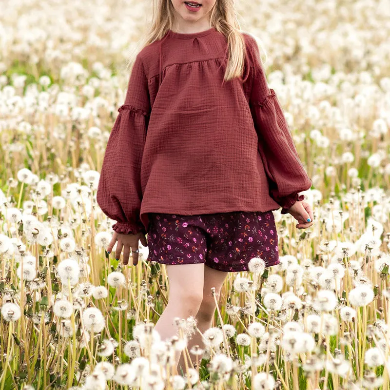 Cotton round neck doll shirt in apricot with retro chest pleating and bishop sleeves