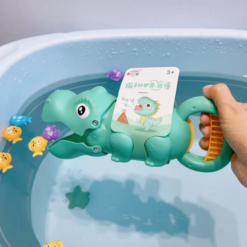 Green ABS plastic crocodile eating small fish bath toy set with four small fish