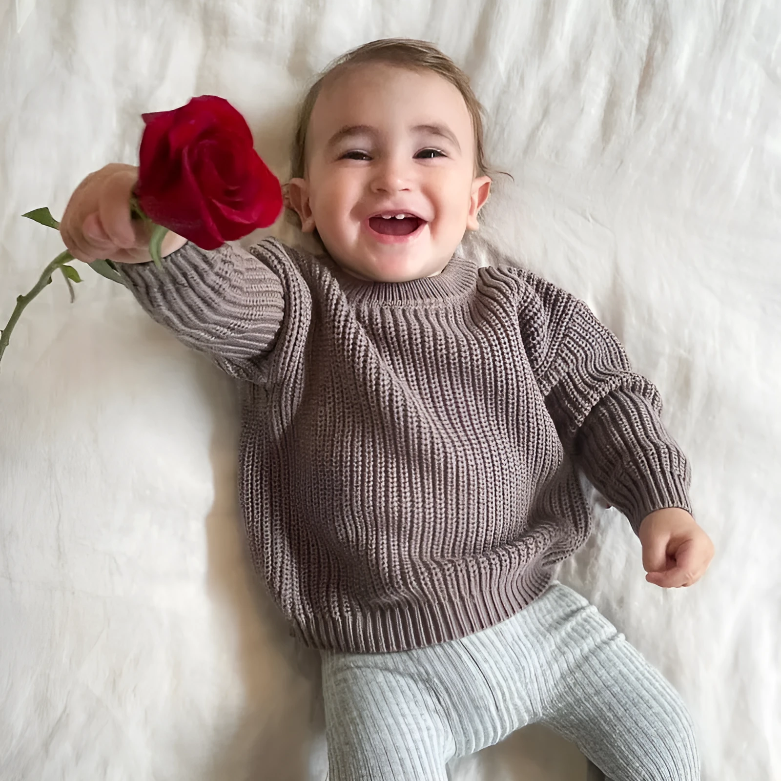 Girls' cotton round neck pullover knitwear in apricot, 66cm size, standard wool yarn thickness