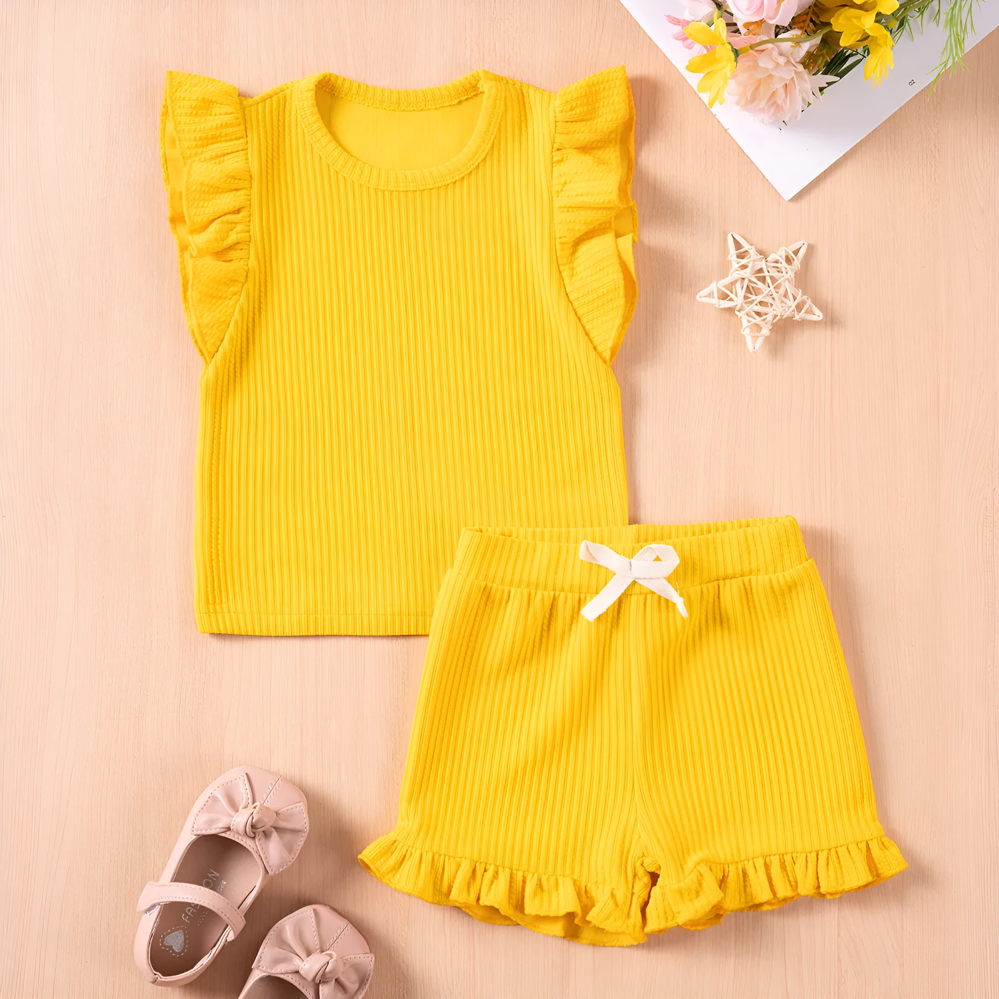 Girls' solid colour summer suit with flounced sleeves and shorts in knitted polyester for children 80-120cm