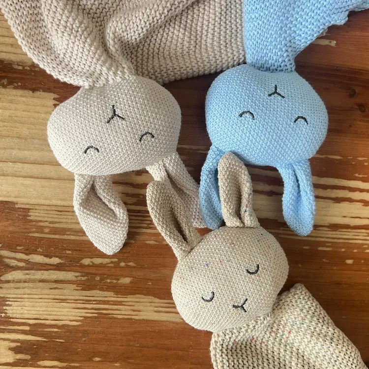 Cotton knitted rabbit toy appeasing towel 40x40cm sky blue colour for infants