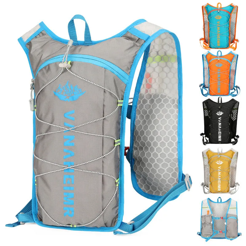 Cross-country cycling backpack in waterproof fabric with air pillow belt system