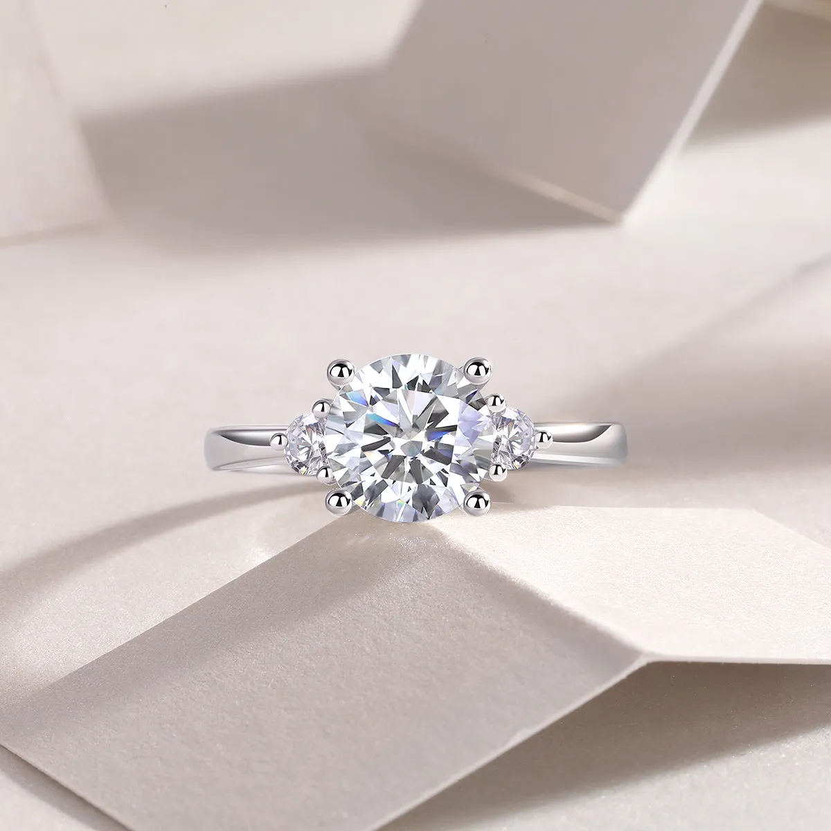 Starry Sky Romance wedding ring set with 2-carat moissanite on platinum-plated S925 silver band, gift box and GRA certificate