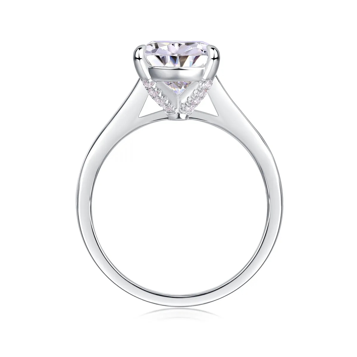 Heart-shaped pear-cut moissanite wedding ring set in S925 silver with platinum plating on white background