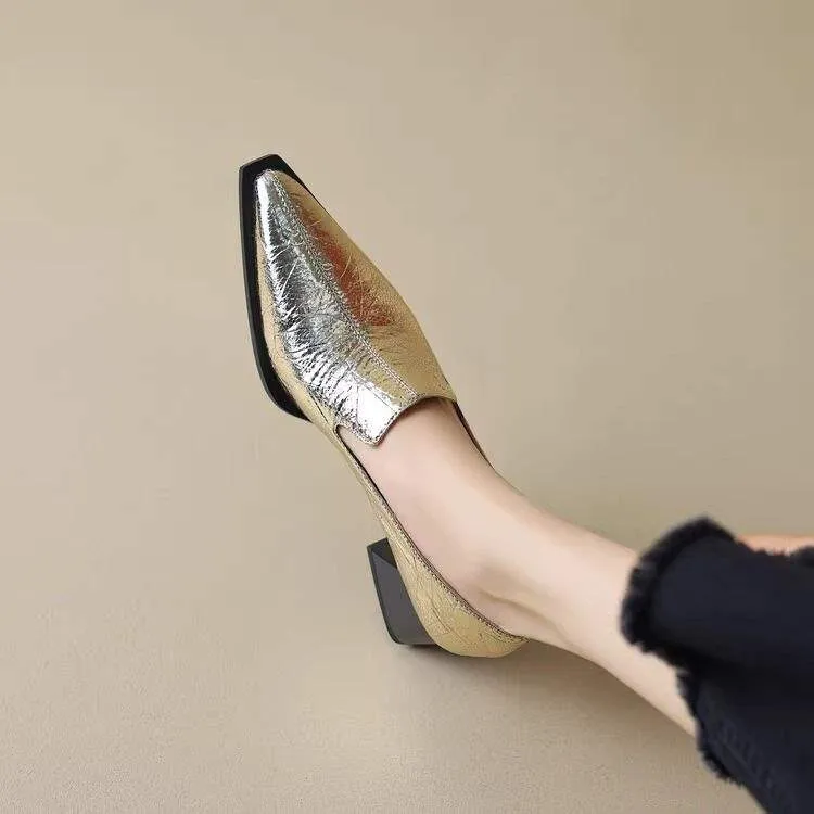Women's solid colour pointed deep mouth kitten heel shoes with low heel and mid-top shaft