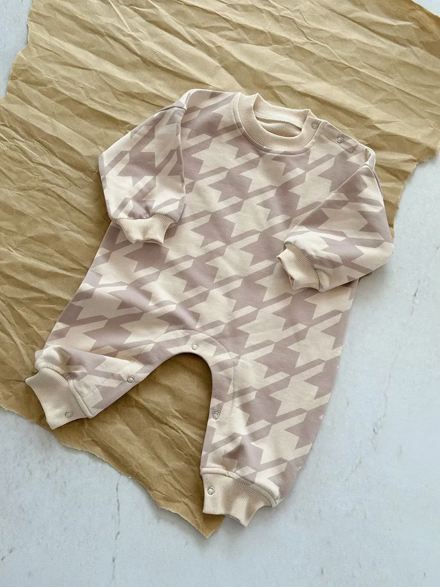 Baby cotton crawler suit long sleeve short climb style in light brown grid neutral design spring autumn
