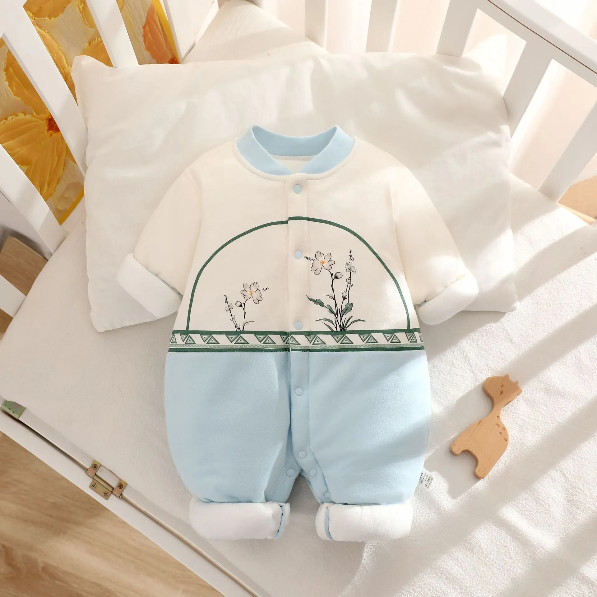 Cotton baby romper long sleeve thickened 120g fabric simple style zoo pattern for infants