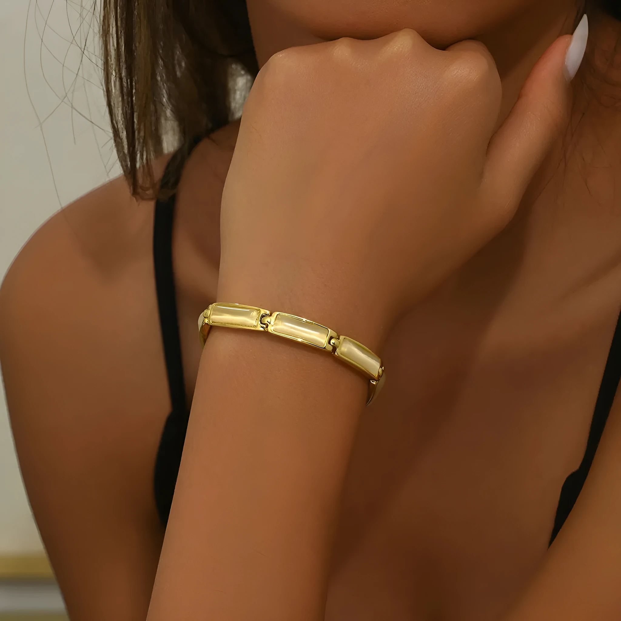 Geometric rose gold alloy bracelet with gemstone inlay for women, quadrilateral shape