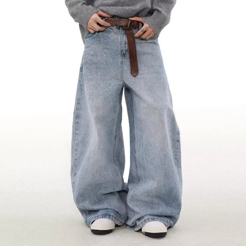 Men's blue distressed straight leg jeans with retro washing and micro elasticity
