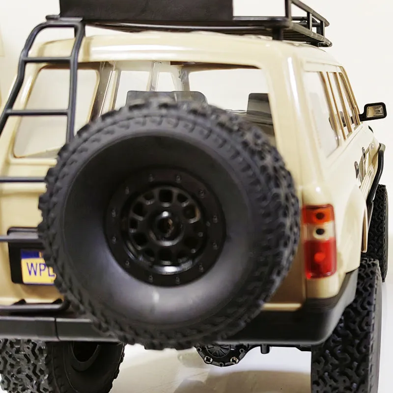 Full Scale LC80 Pickup four-wheel drive off-road remote control car model in khaki with climbing modification