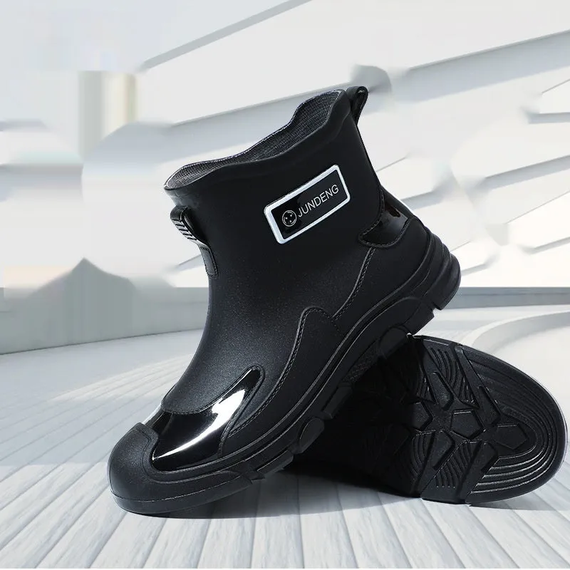 Adult waterproof wading boots with PVC rubber upper and integrated plastic sole in minimalist Korean style