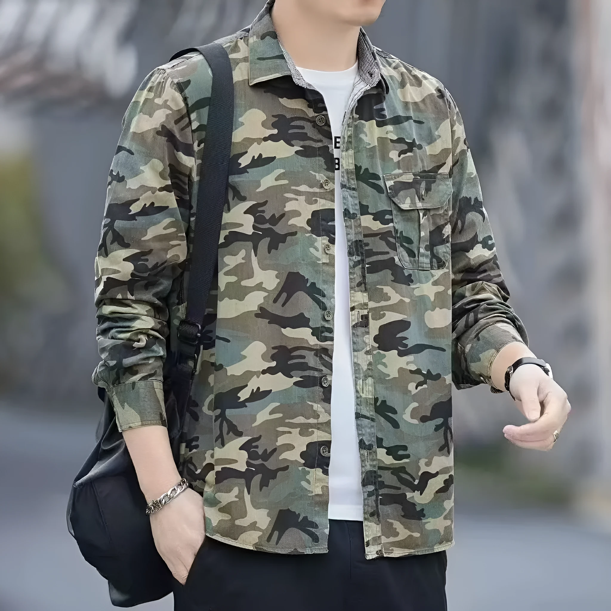 Retro loose camouflage long sleeve jacket for men, green colour, cotton blend fabric, cardigan style with relaxed fit