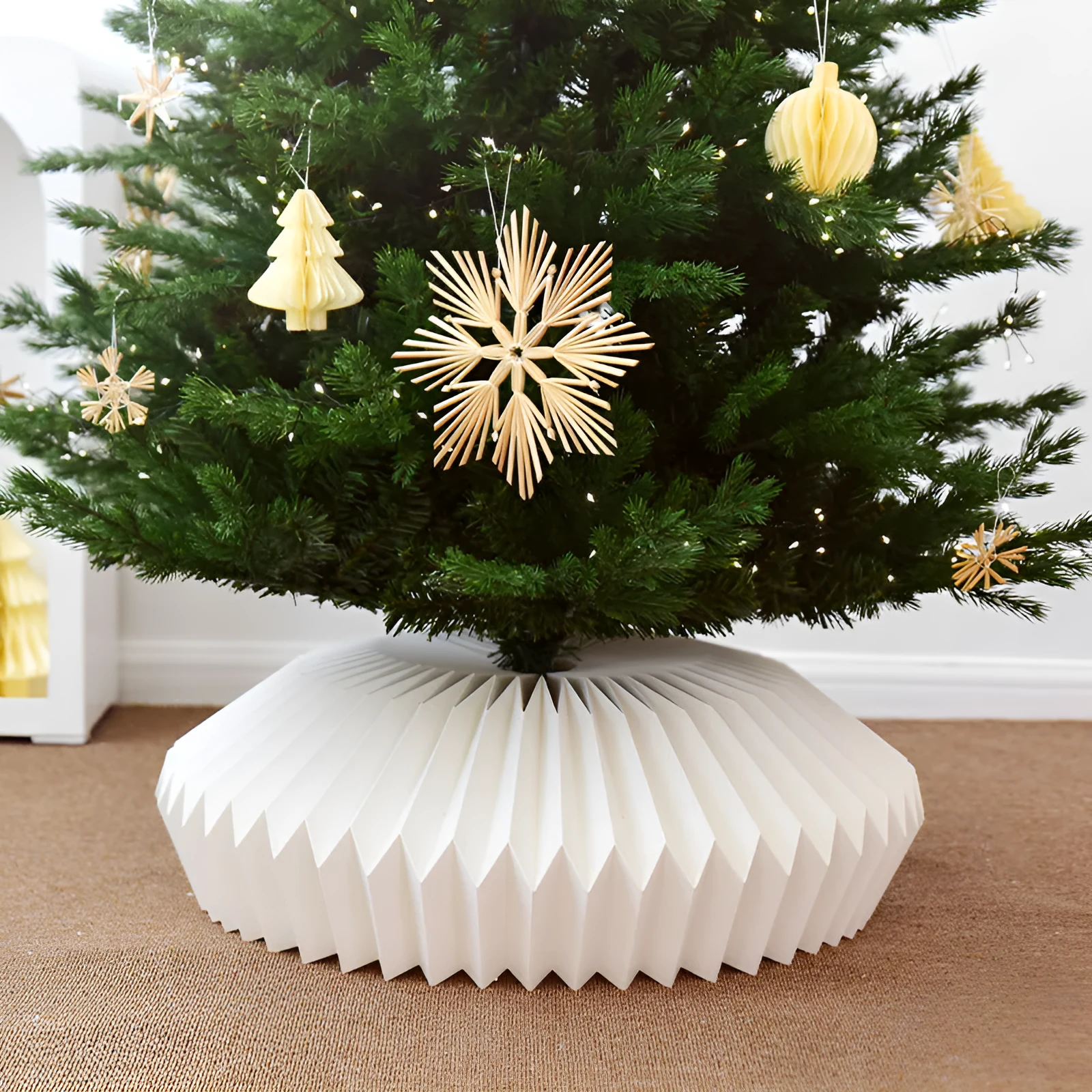 60cm white paper Christmas tree base decoration tree skirt fence floor ornament