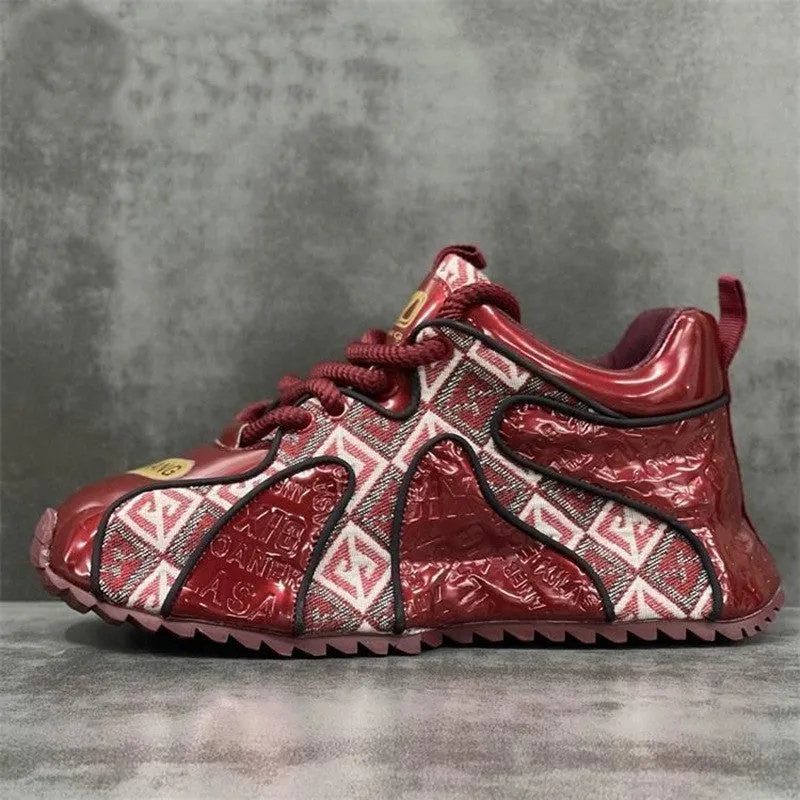 Men's platform casual shoes with embroidery stitching in black, beige and scarlet colours
