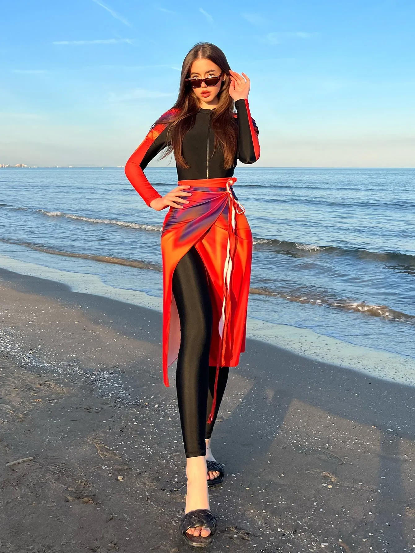 Women's conservative style beach swimsuit three-piece set in colour 427