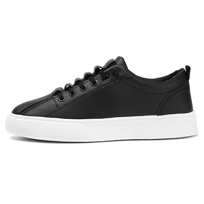 Men's black and white sports leisure mesh shoes with synthetic leather upper and PVC sole
