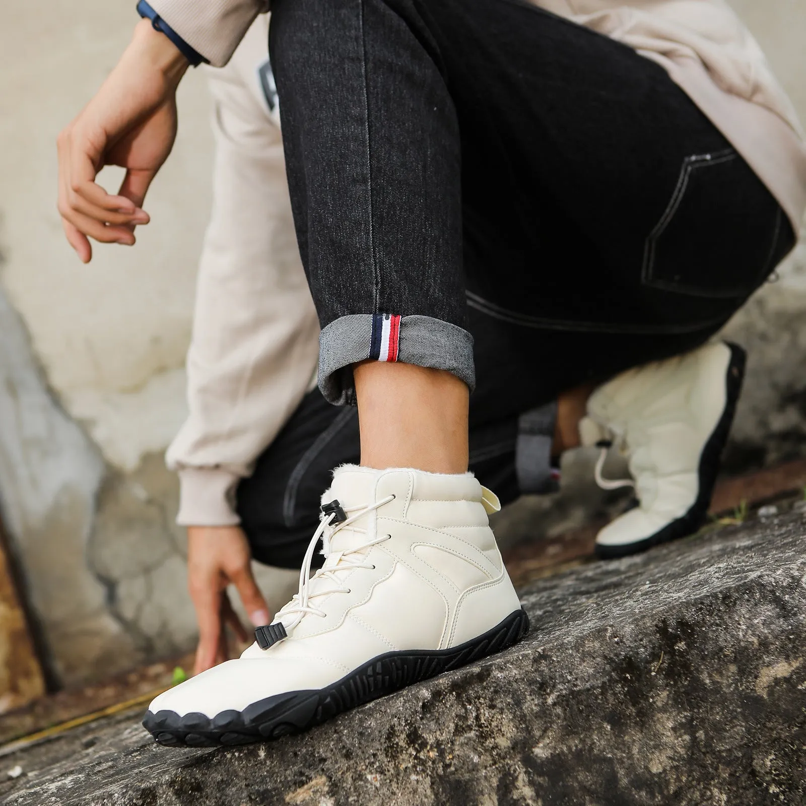 Five-finger waterproof hiking snow boots with fleece lining and rubber outsole in beige, grey, black, or wine red.
