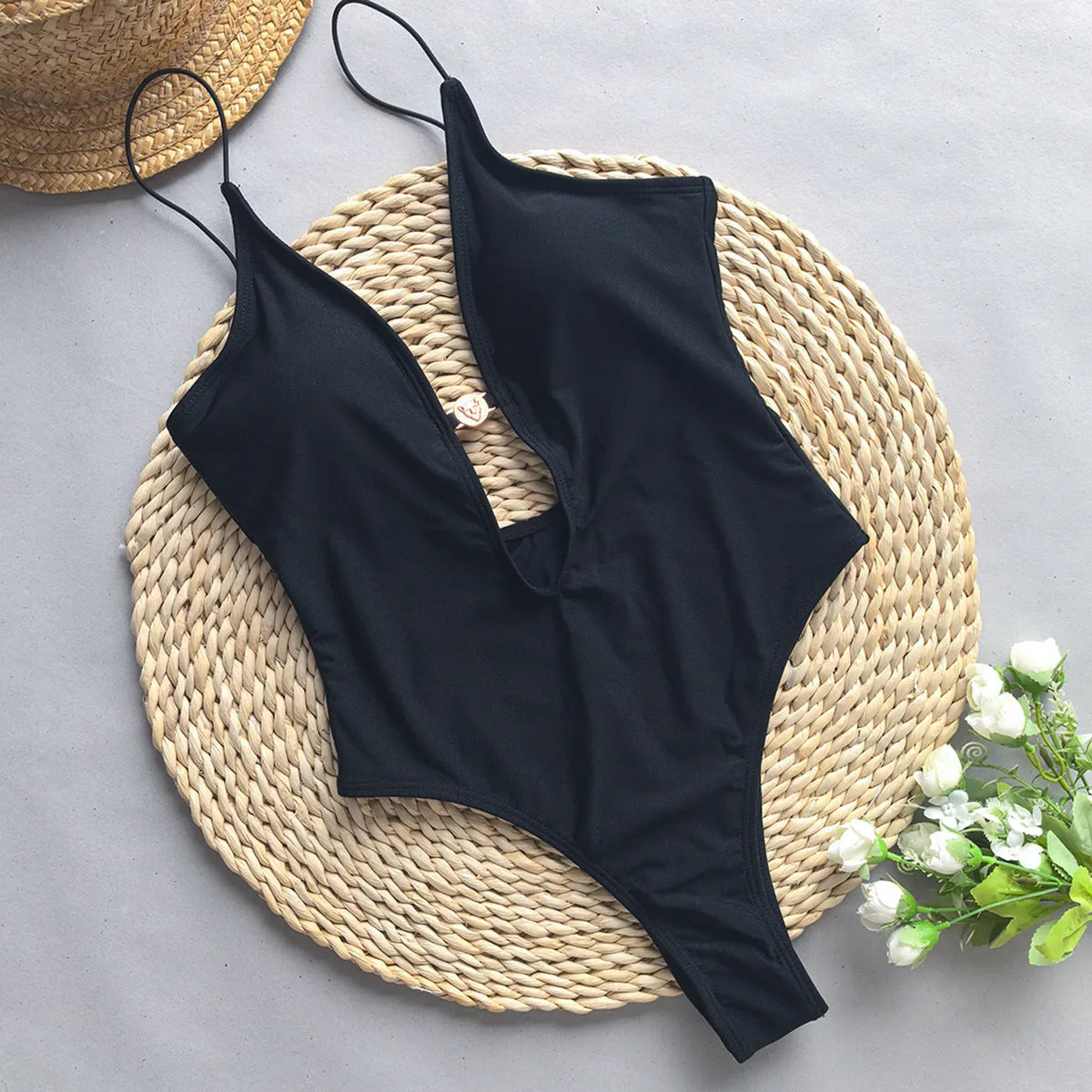 Women's solid colour one-piece swimsuit with high elasticity for swimming sports