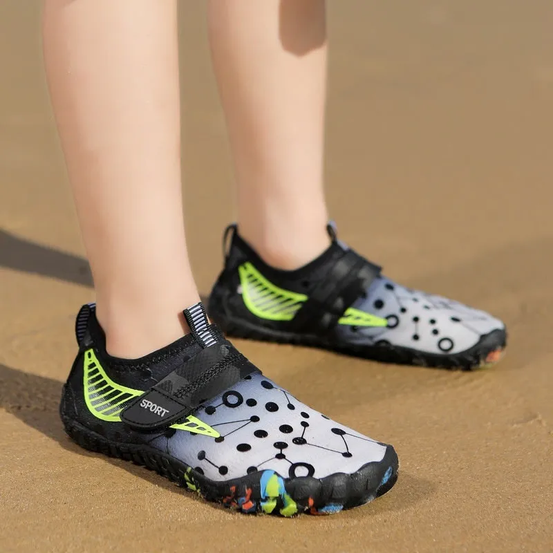 Women's anti slip quick drying five finger river tracing shoes in black, with rubber sole and Lycra mesh upper