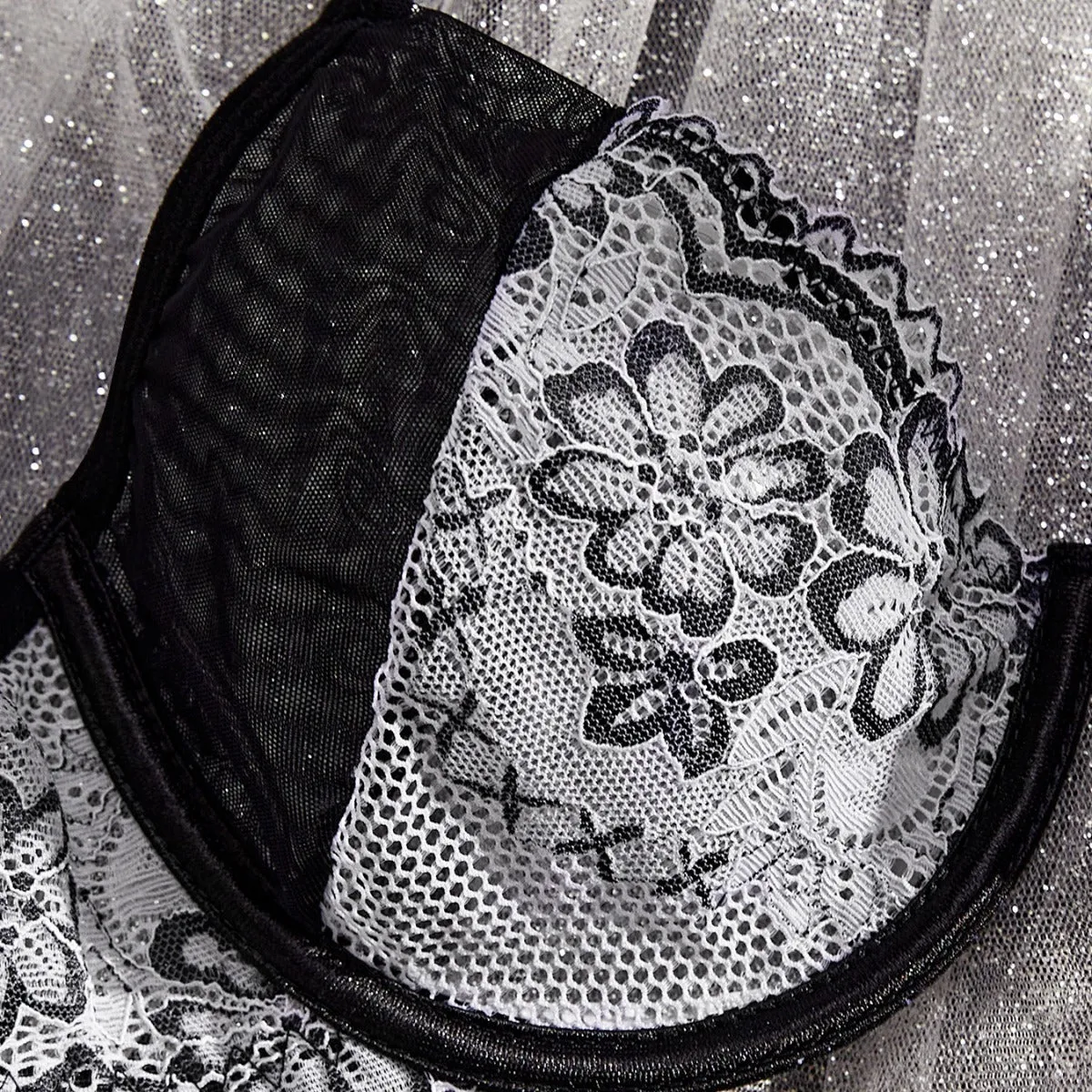 Women's black and white floral embroidered polyester three-point underwear suit set