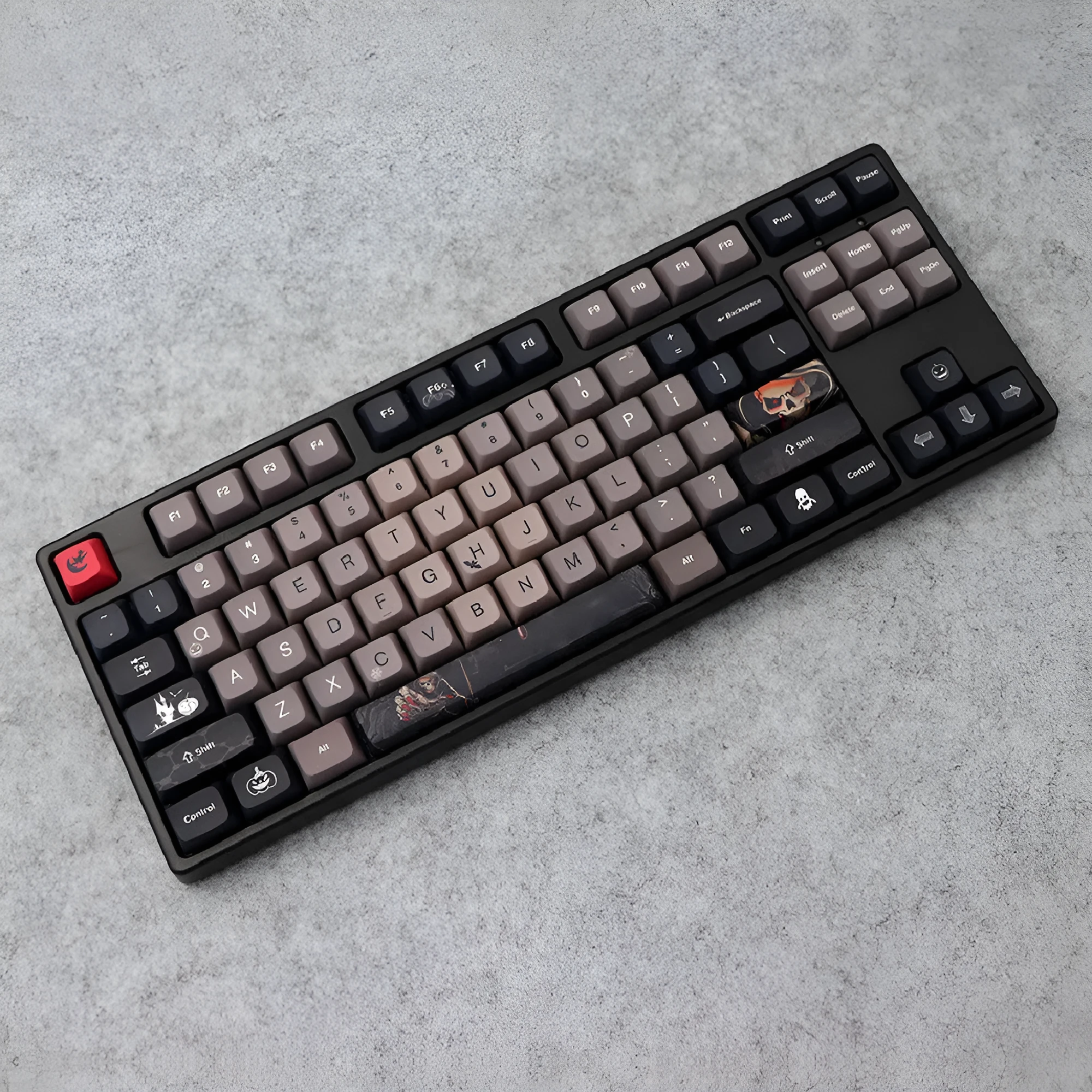 Five-sided sublimation PBT key cap set with Halloween theme in US layout showing 137 keys