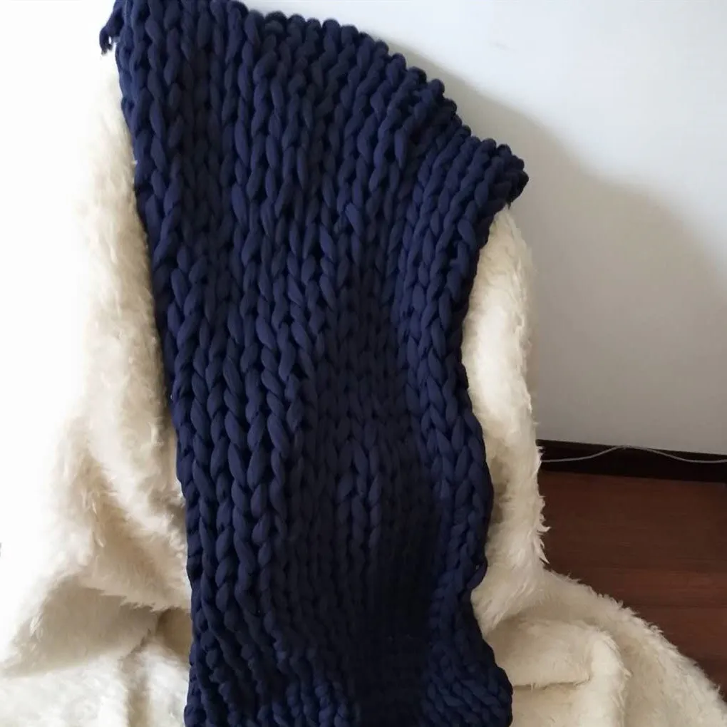 Hand-woven chenille polyester weighted blanket in beige solid colour, 200x200cm size on a bed.