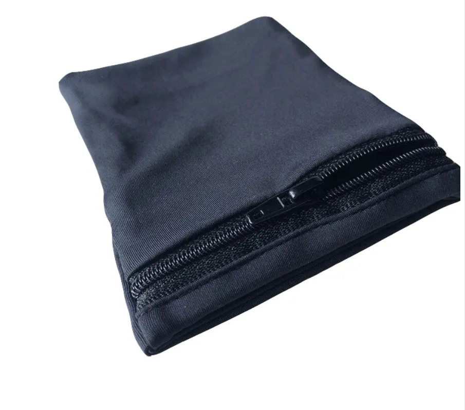 Sport phone arm bag wristband pocket in black with phone inserted, 10x12cm size