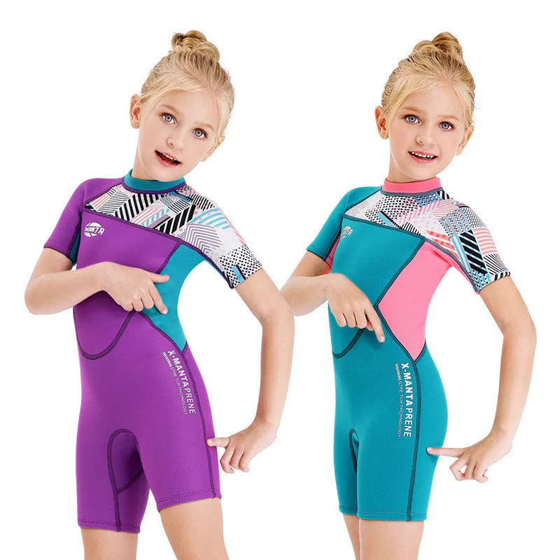 Children's purple neoprene short-sleeved swimwear for snorkelling and surfing with warmth retention