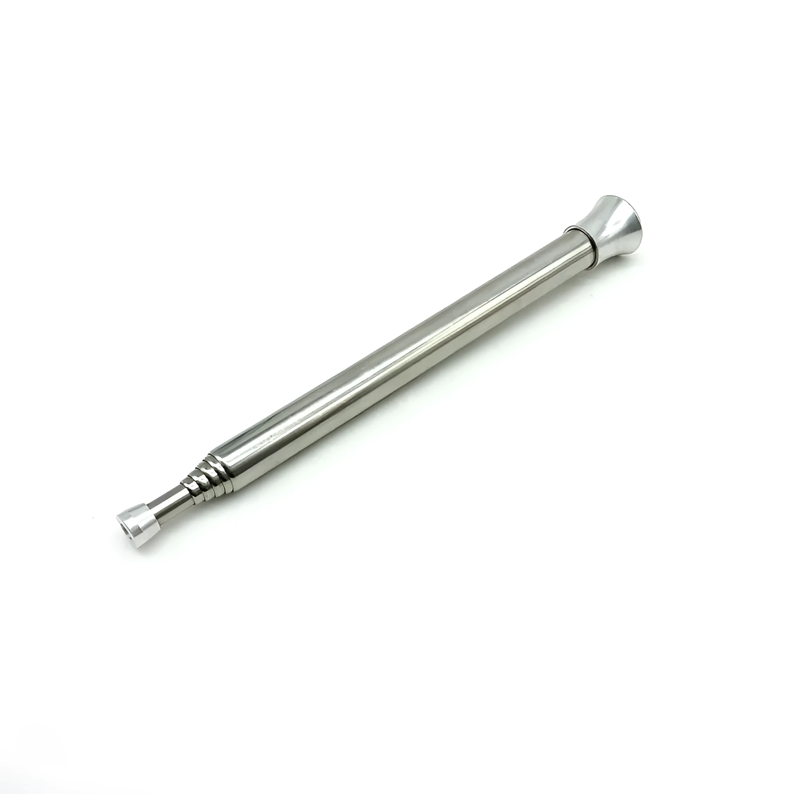 Stainless steel telescopic fire blower extended to 63.5 cm with 6 sections and 16 mm diameter on outdoor ground