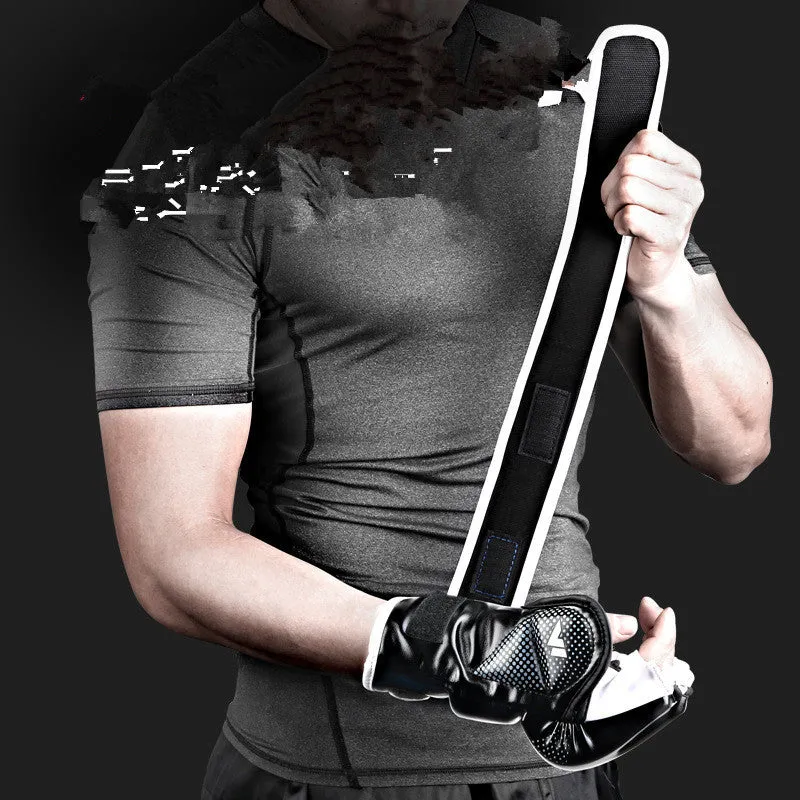 Half-finger boxing gloves in black made from polyurethane and explosion-proof leather for MMA Muay Thai training