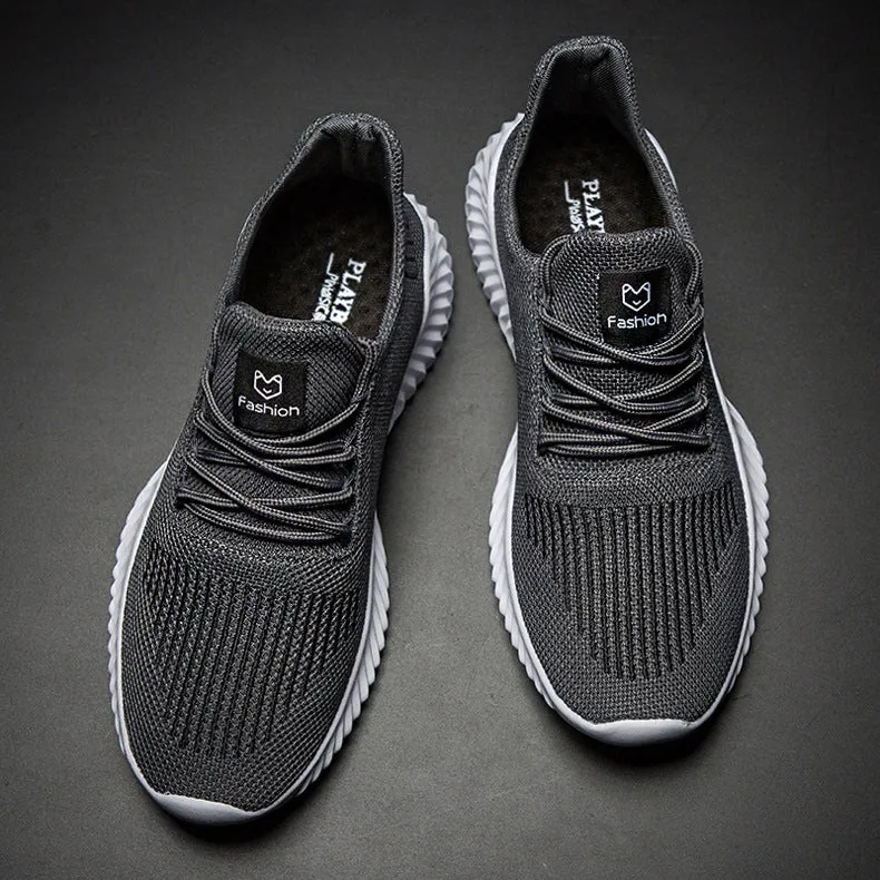 Men's large size breathable ultra-light running shoes in black with MD sole and sewn detailing