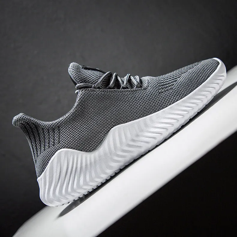 Men's large size breathable ultra-light running shoes in black with MD sole and sewn detailing